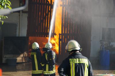 Epfendorf: Oekonomiegebaeude abgebrannt